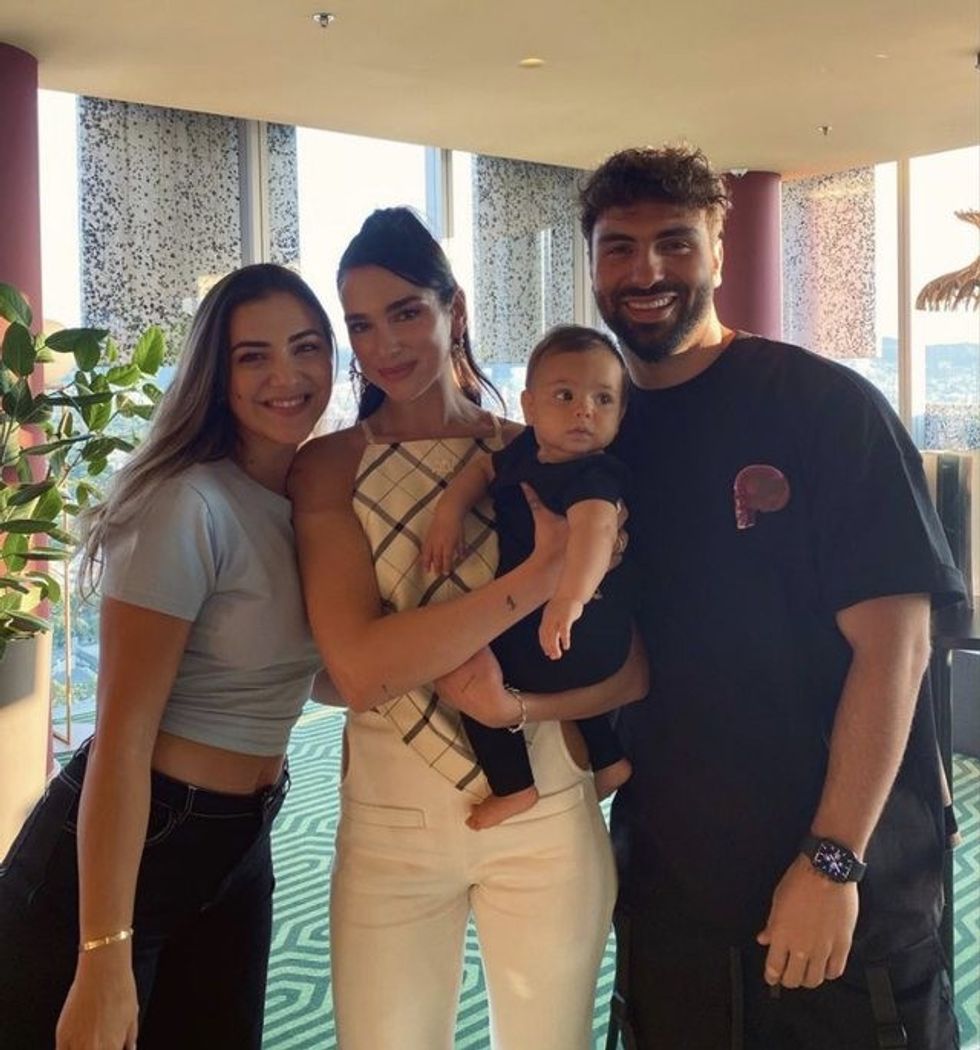 640 0 e7azor0uyaaj5c5 1657314743