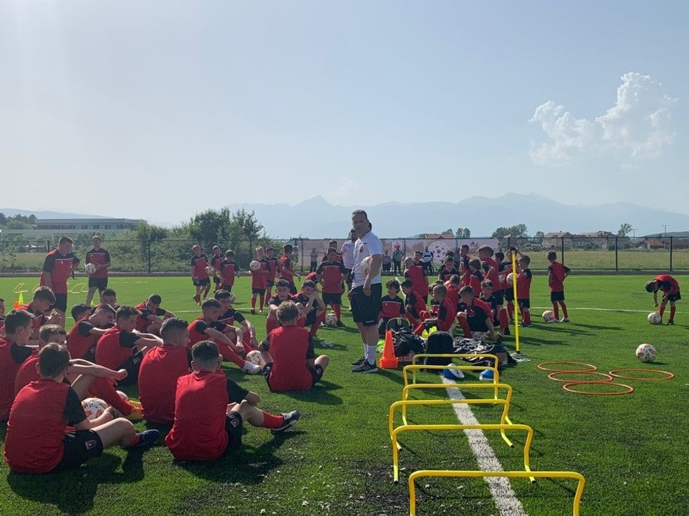 64240696 870805073272526 5144048425947365376 n