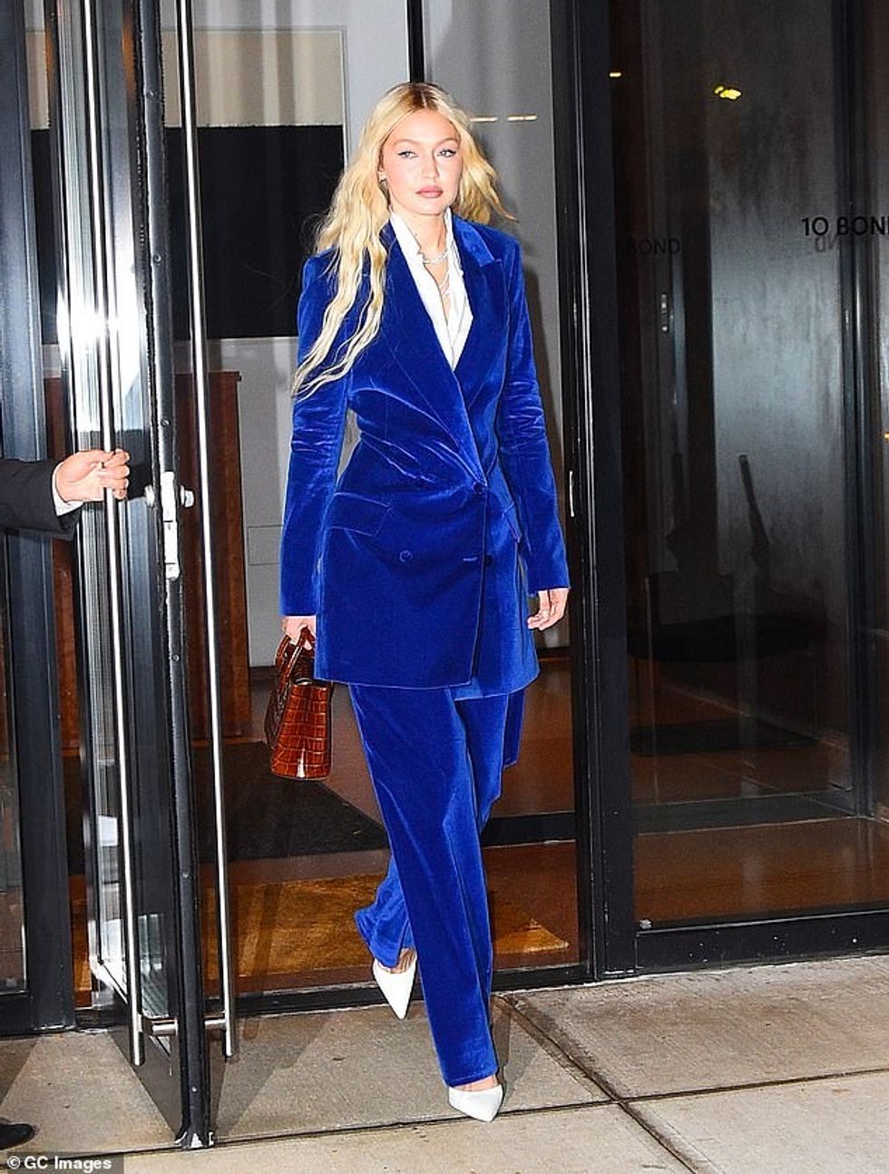 64246517 0 image a 1 1667749761742