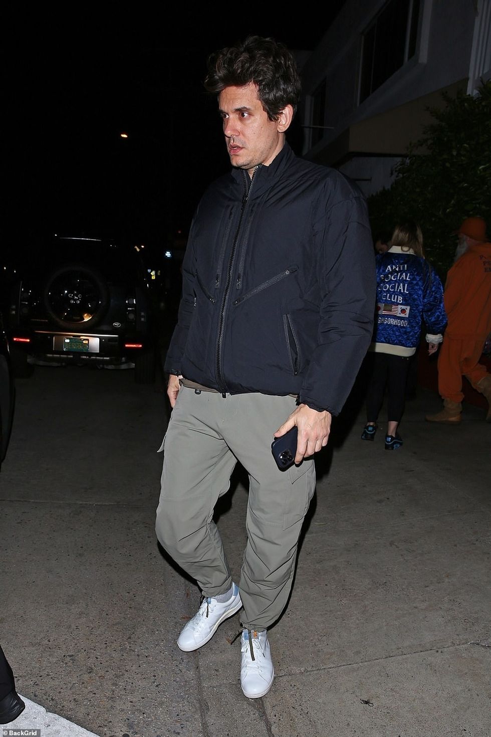 64259209 11397287 Casual cool The Your Body Is a Wonderland hitmaker opted for a c a 29 1667800634220