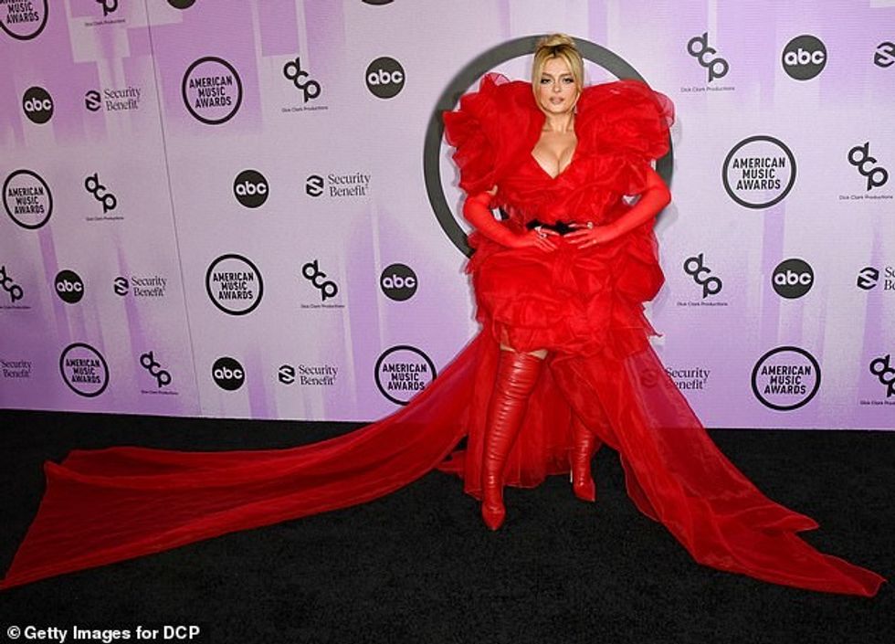 64759745 11451285 Sexy The gown also showcased her ample cleavage and gave a hint a 8 1669006595313 1