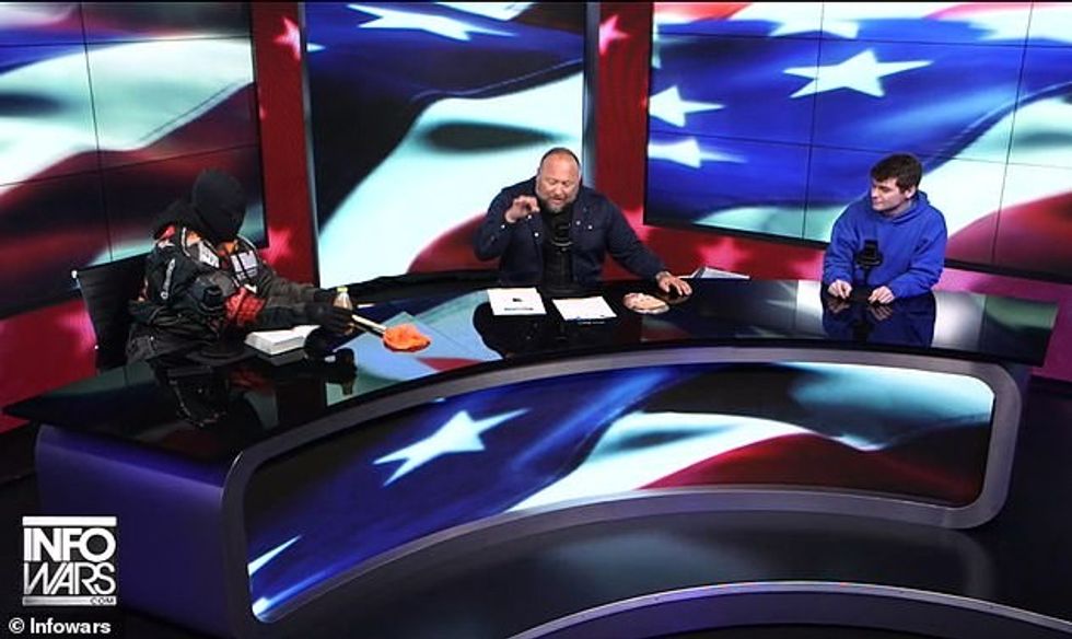 65144957 11492933 image a 1 1669959334228