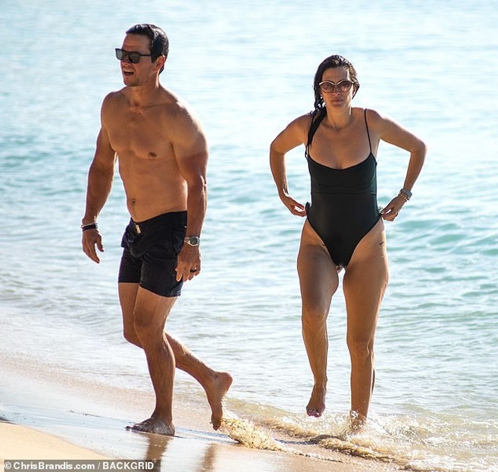 65883815 0 image a 1 1671800815429