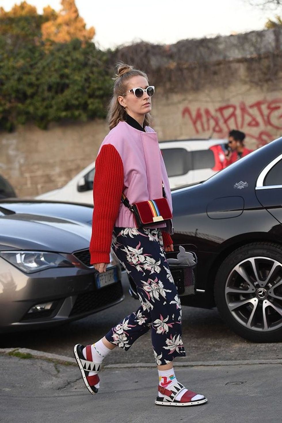 66 640 0 5f48f8e76d9b3