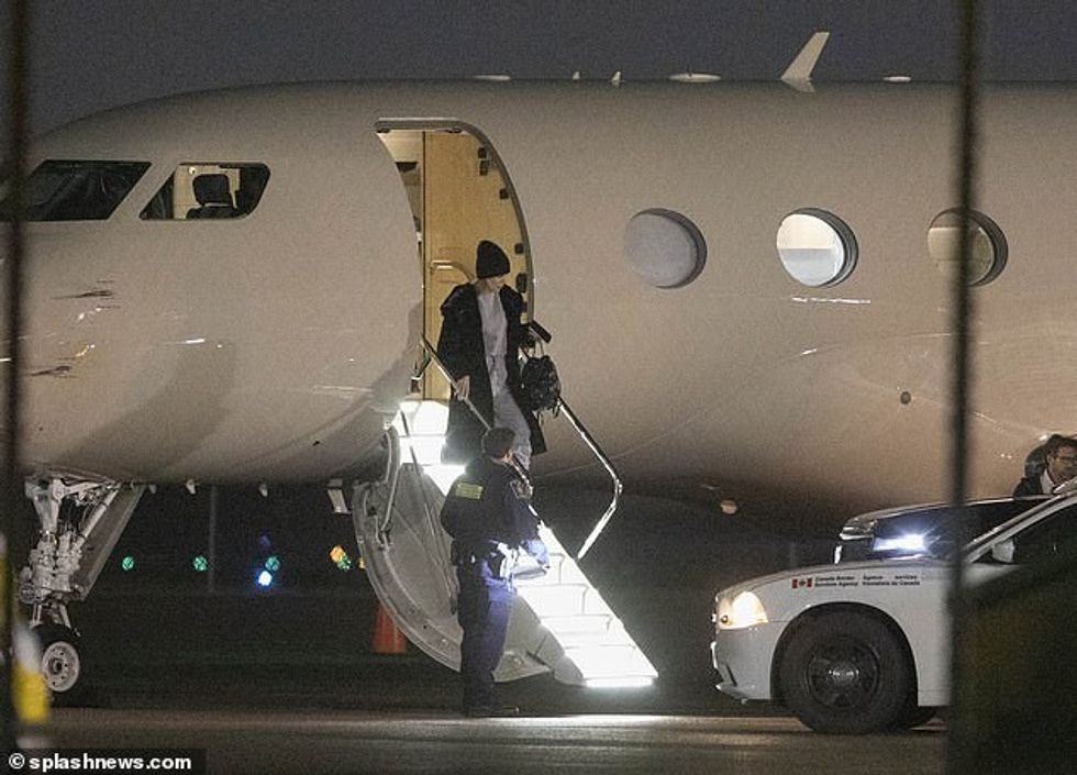 66282739 11607995 image a 49 1673039279371