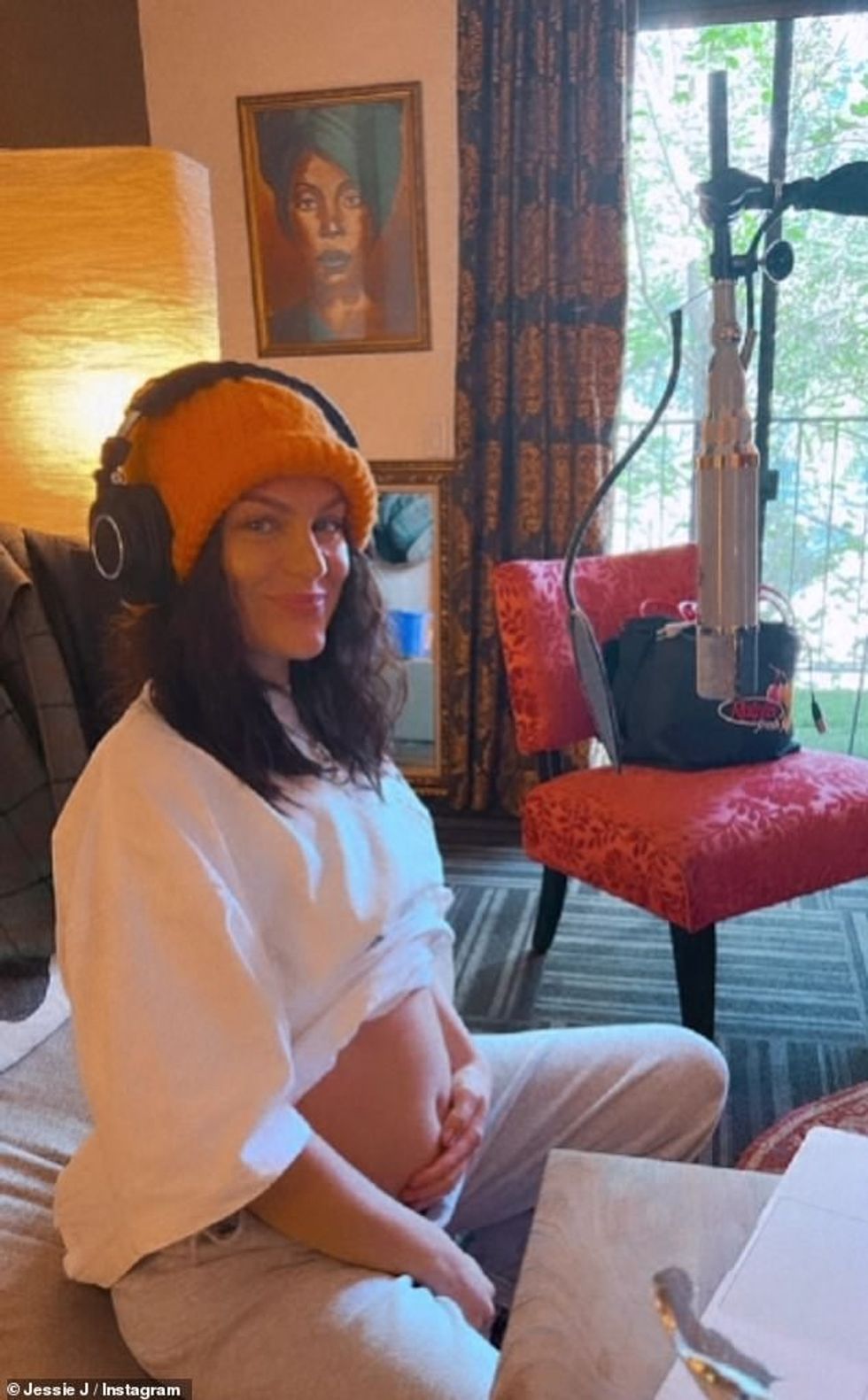 66284239 11608047 So lovely The video documented Jessie at various stages of her p a 45 1673040862838