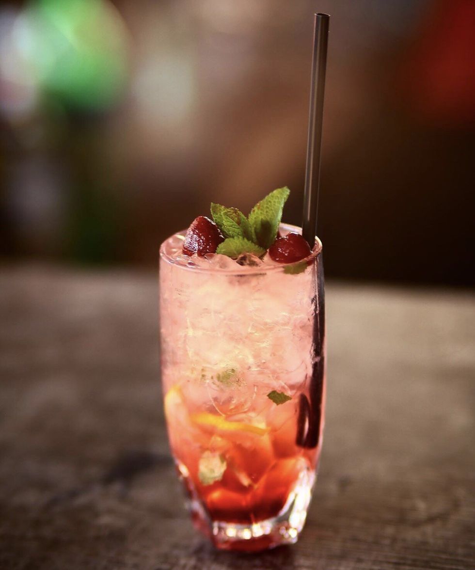 664B9D84 6541 4B13 8A53 7F9FC6AD31DA