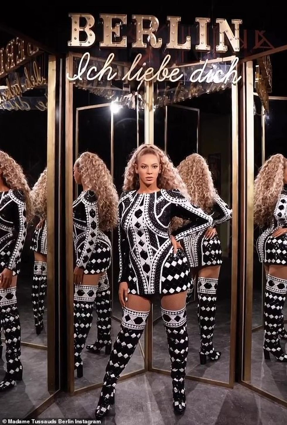 67058405 11685879 Looking good The Halo singer s figure was dressed in a black and a 4 1674879498521