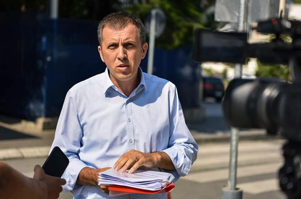 67690087 2354299847950491 1254309589222948864 n