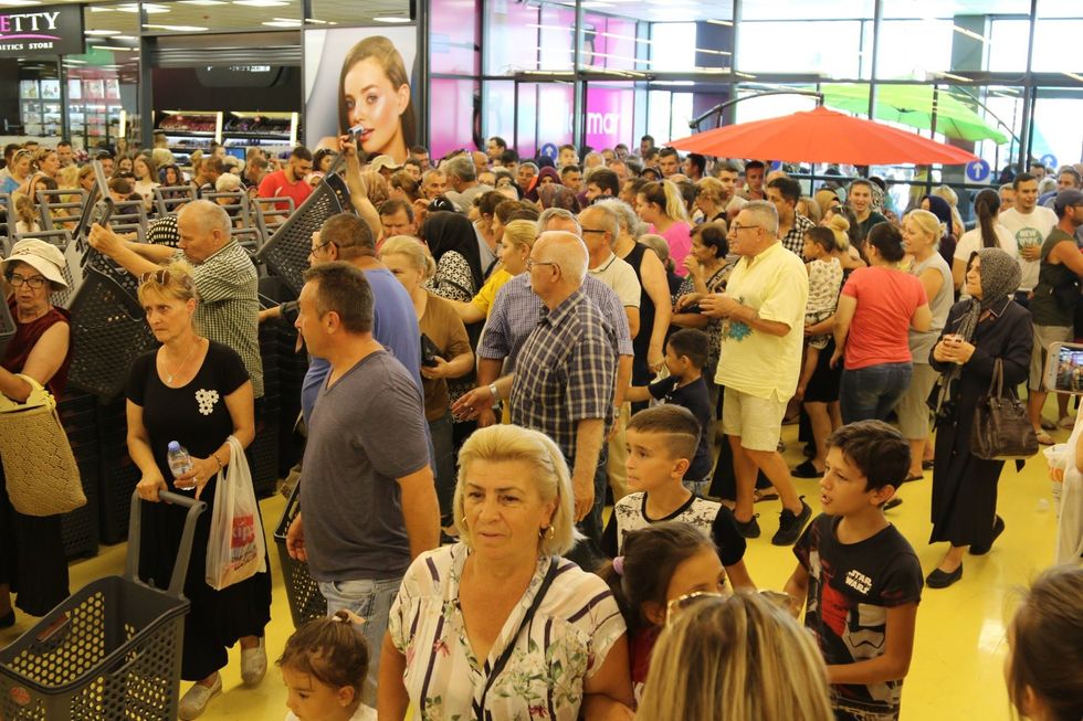 67713540 10158831441862995 3550065820497346560 o