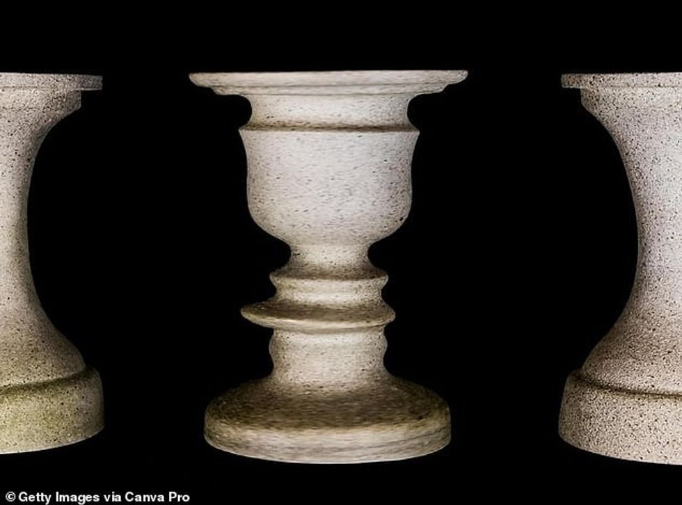 68066771 11790139 What do you see in this image a 9 1677404868459