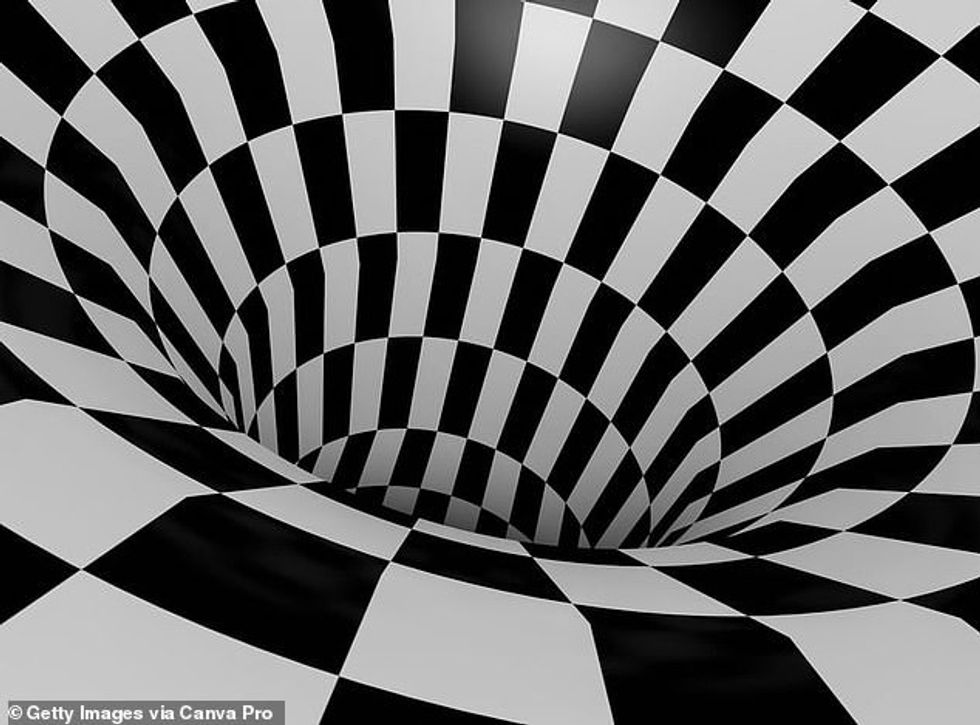 68066781 11790139 Do you think this image appears to have a sinking hole in the mi a 8 1677404868458