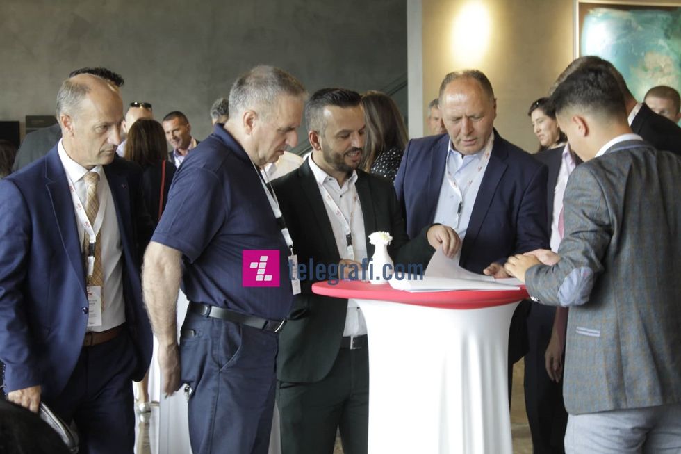 68394073 2072432759732936 7782351388821946368 n