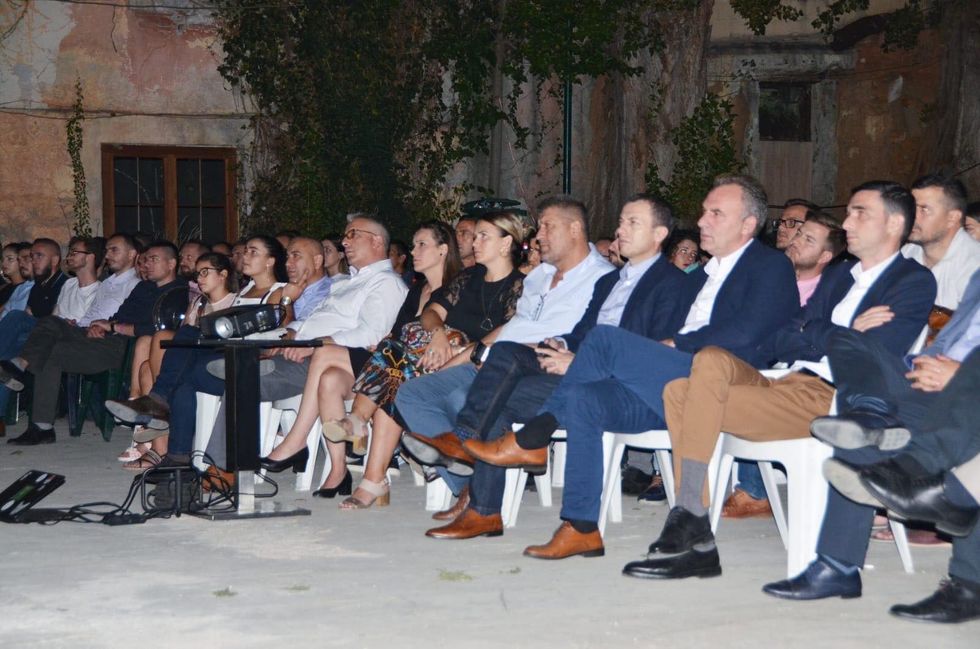 68753494 474950079719613 898397116966109184 n