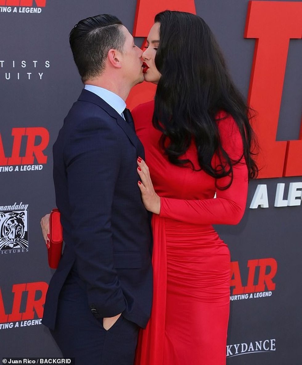 69194311 11910279 image m 38 1679992758817