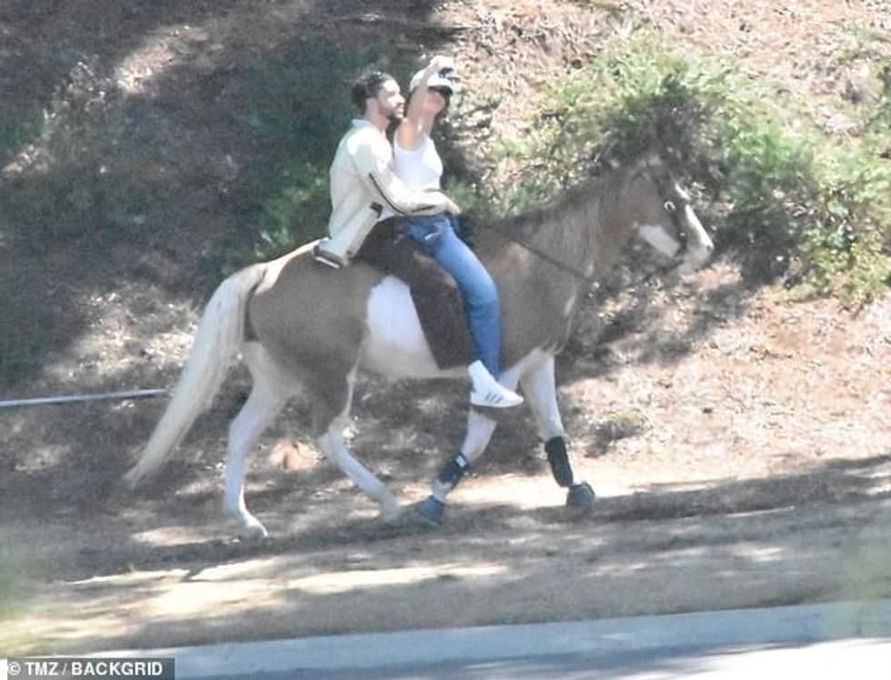 69468207 11937975 image a 10 1680619365648