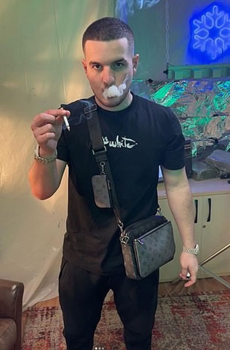 69742785 11960661 image a 22 1681298048010