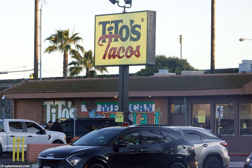 69841199 0 image a 54 1681492344495