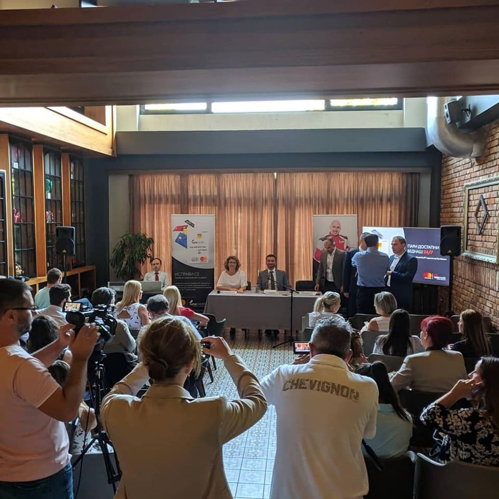 69986174 123511052338694 6776157318645022720 n