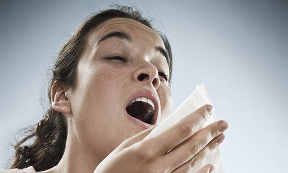 6c7058857 tdy 130418 sneezing stock 1.nbcnews fp 1200 800