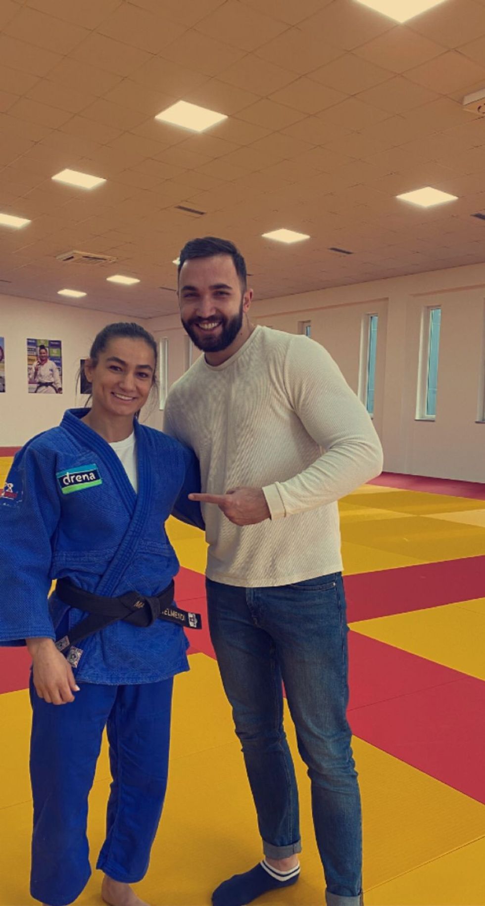 6fdfe42f 9f45 4270 875f f2b3b3a64aad