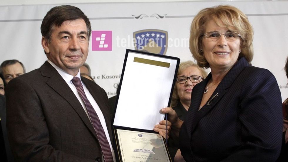 7 Marsi – Dites se Mesuesit MASHT Kimete Dida cmimin tradicional Shaban Jashari foto Ridvan Slivova 2 e1457007196489