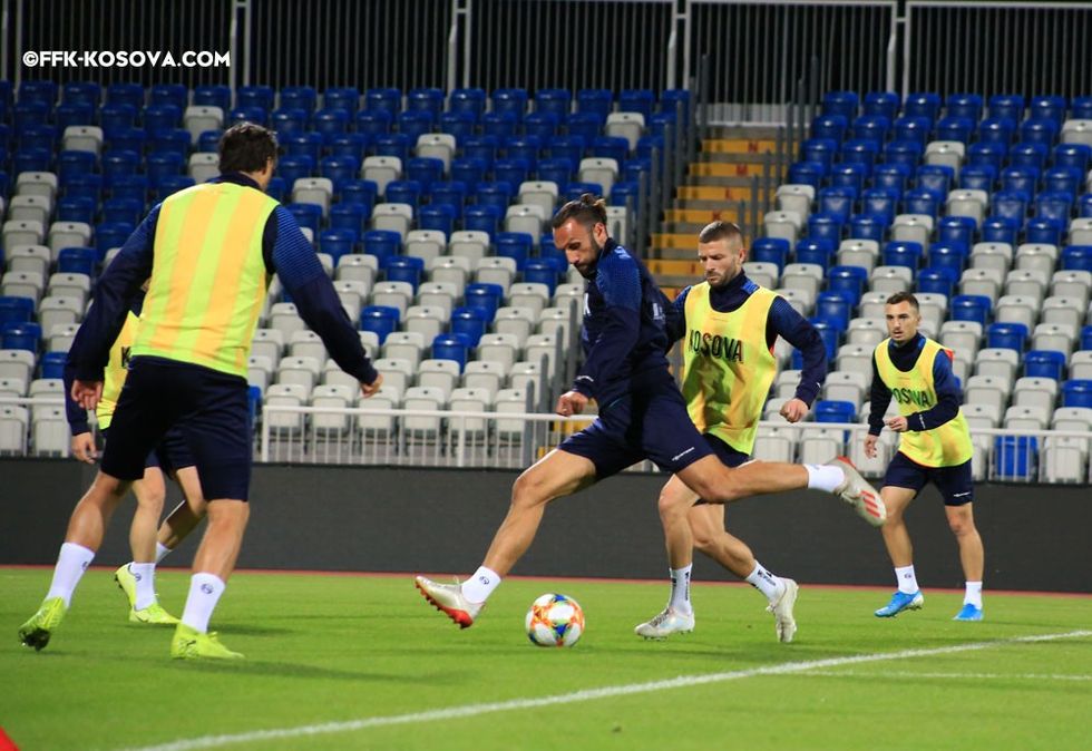 7 tetor kombetarja a stervitje6