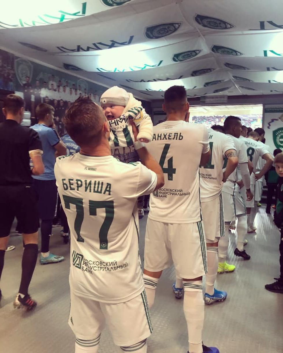 70484202 2990743661150695 9072300427688542208 n