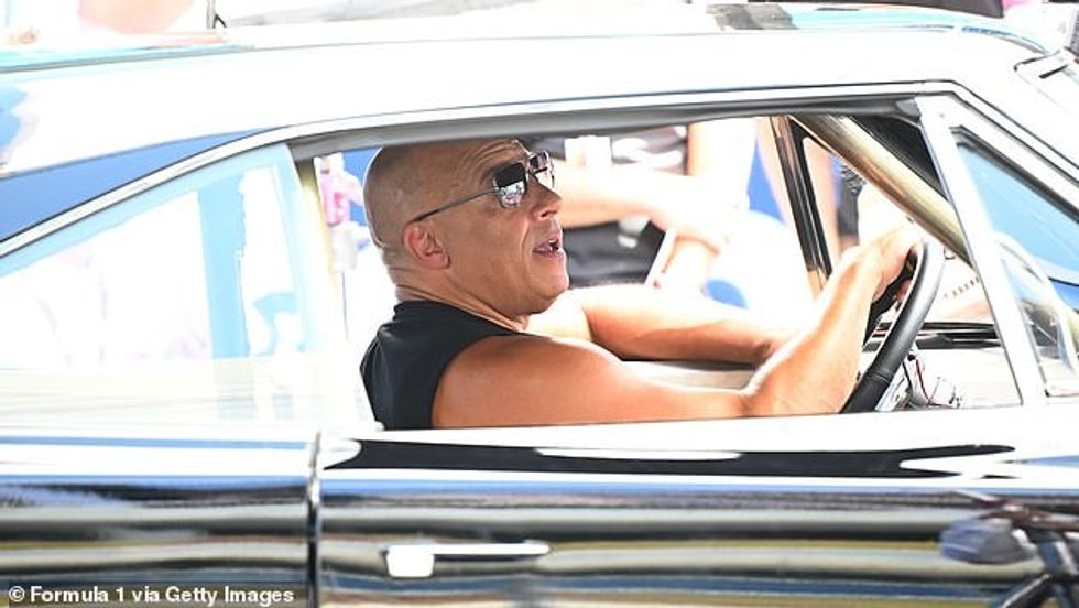 70589721 0 image a 12 1683227593558