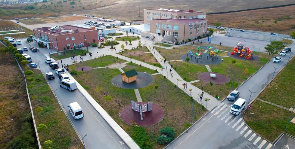 70868180 e907 4abd 8a63 d2268cc586bd scaled