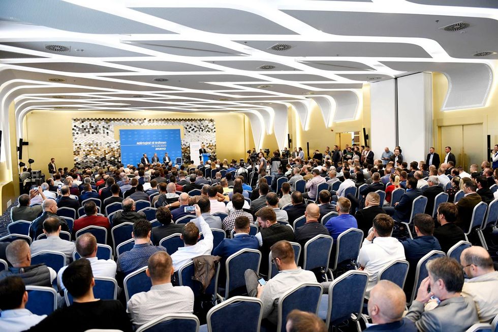 70986463 2685274404840284 8538541004746129408 n