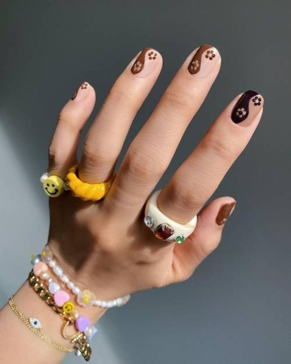 70s nail art 295850 1634818697811 main.c
