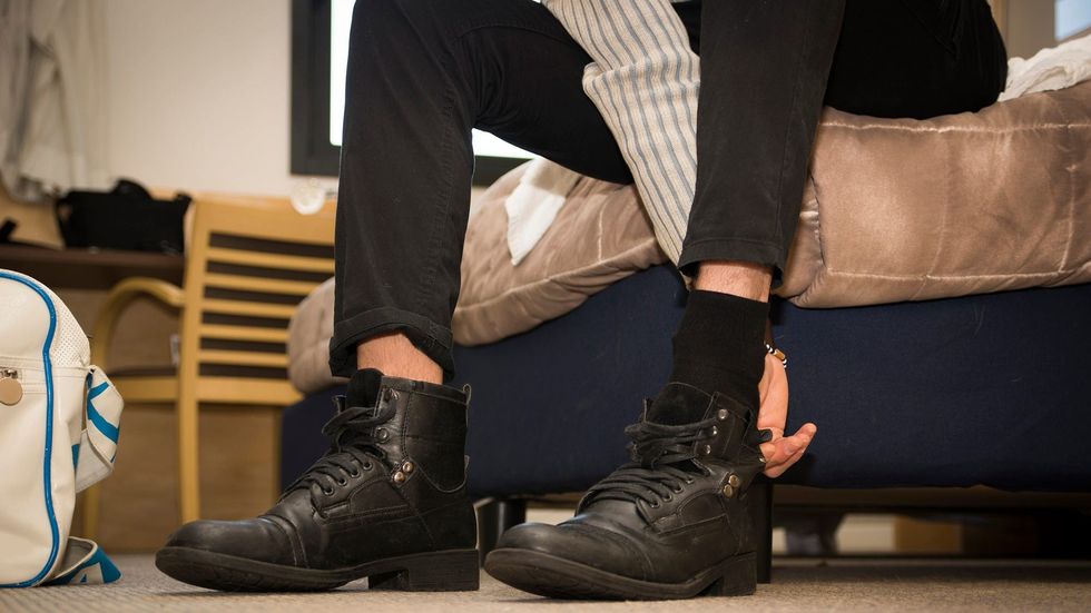 7171e5d0 be1b 4d47 9a6e 2e9e1f3f38eb ATHOME ASKANGIESLIST SHOES HOUSE DMT