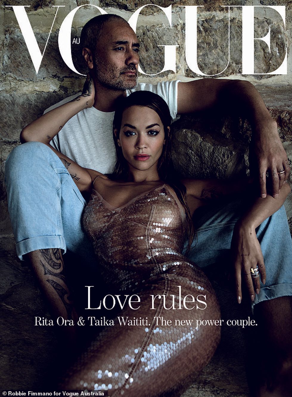 71800987 12162901 Rita and her husband Taika Waititi pictured set temperatures soa a 6 1686011328899