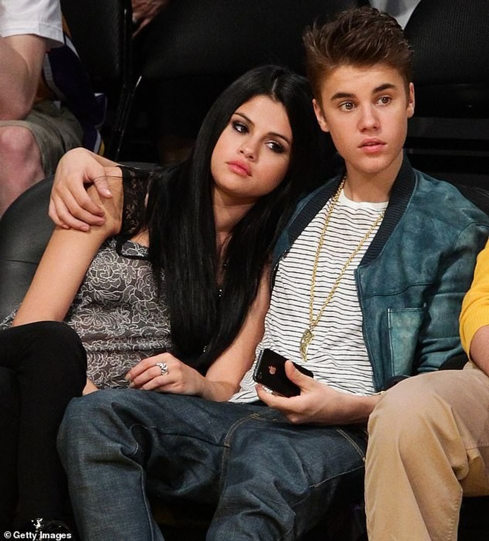 71939891 12176323 Throwback Selena s most infamous relationship was her on off rom a 7 1686279846841