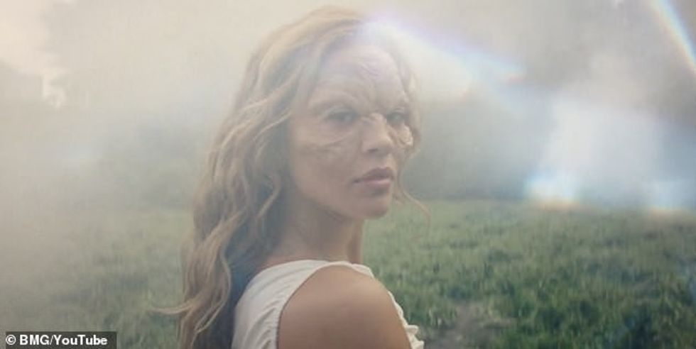 72704385 12250065 Bizarre As if finding a way out of the forest wasn t hard enough a 56 1688113467008