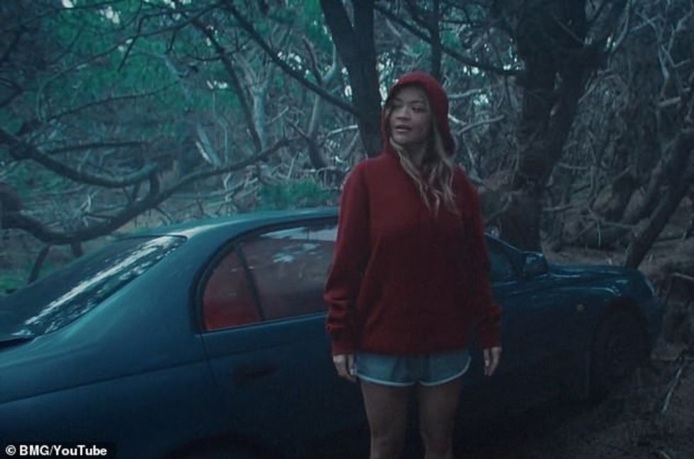 72704519 12250065 All alone Rita Ora is lost in the woods in the promotional video a 47 1688113397512