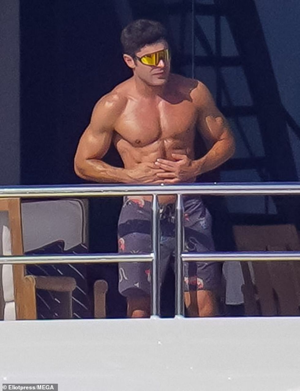 73071913 12285769 Ready for summer Zac Efron 35 showcased his muscular physique wh a 67 1689069182866