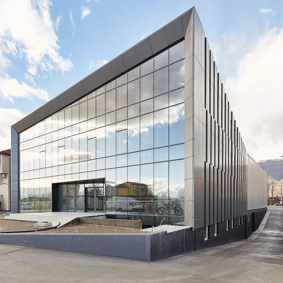 73310836 606641843204146 3568274123895341056 n