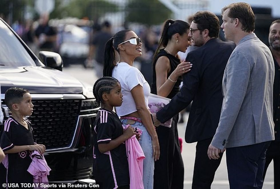 73492511 12335293 image a 64 1690299852844