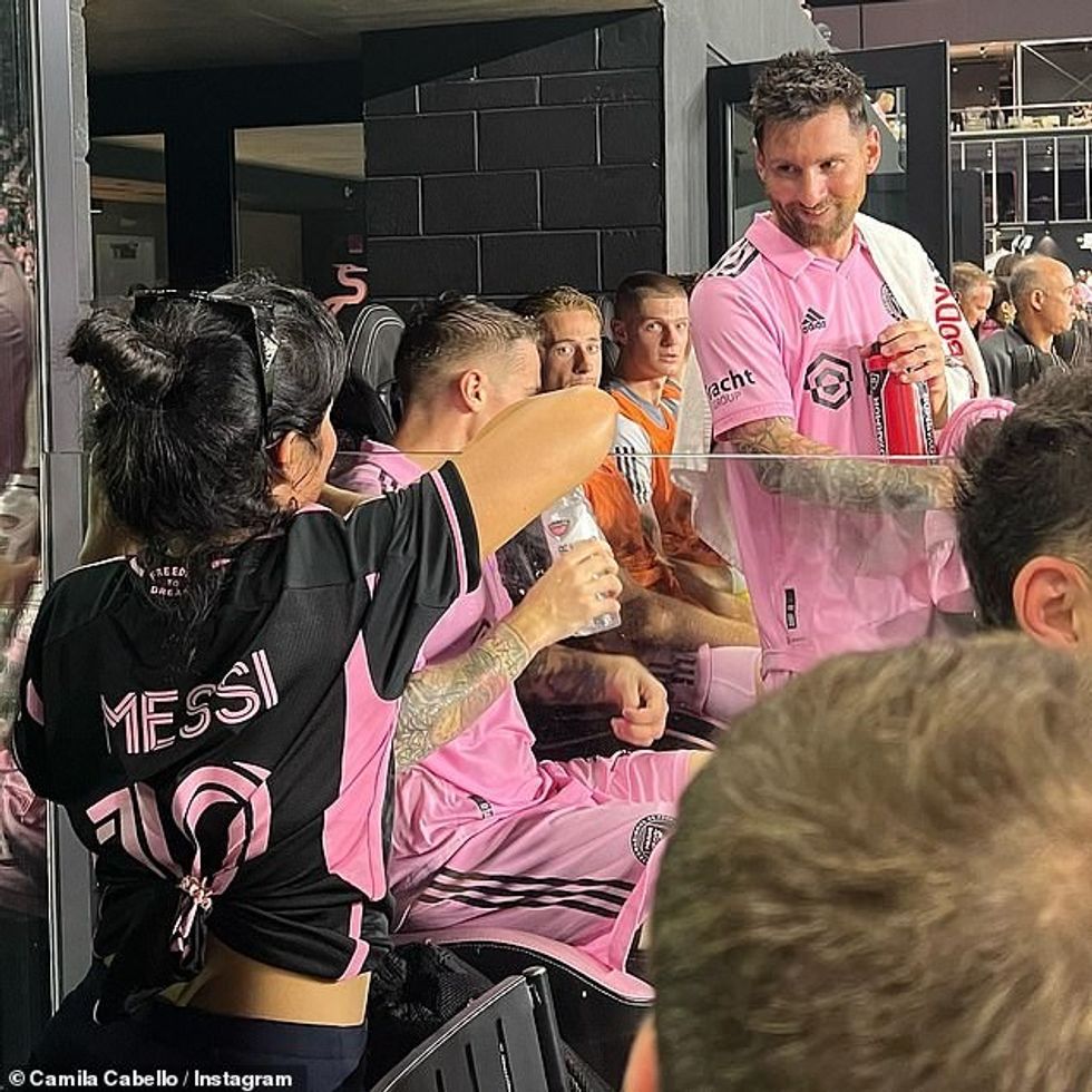 73622955 12338819 image a 4 1690355432502