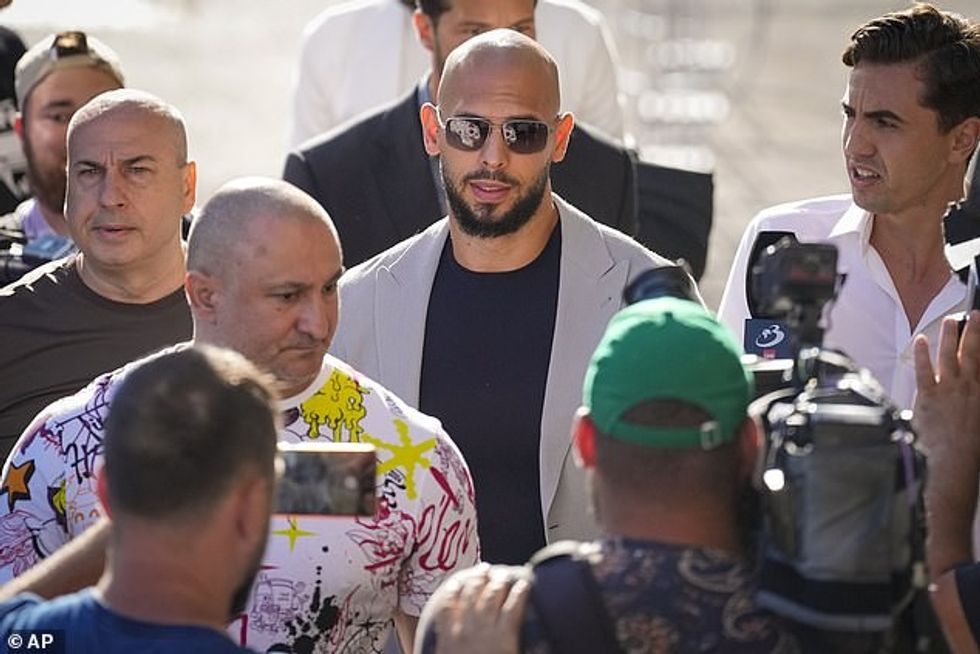 73831097 12359679 image a 7 1690874824663