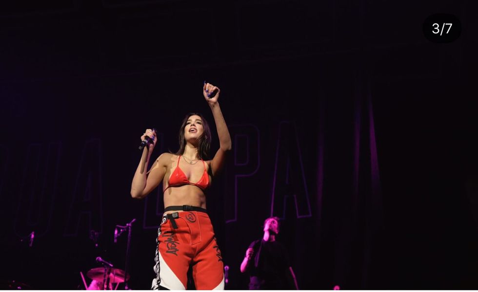 7390978D 6B8C 4ED1 AEC6 54E69F5E05C3