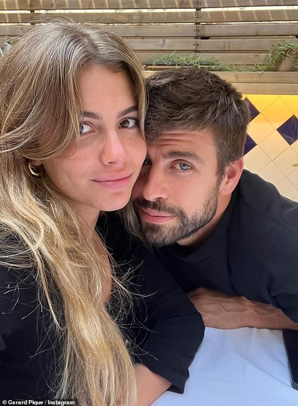 73931011 12495165 Wow It comes as Gerard reportedly moved his new girlfriend Clara a 10 1694157833331