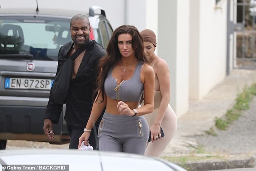 74000181 12376697 image a 66 1691261676202