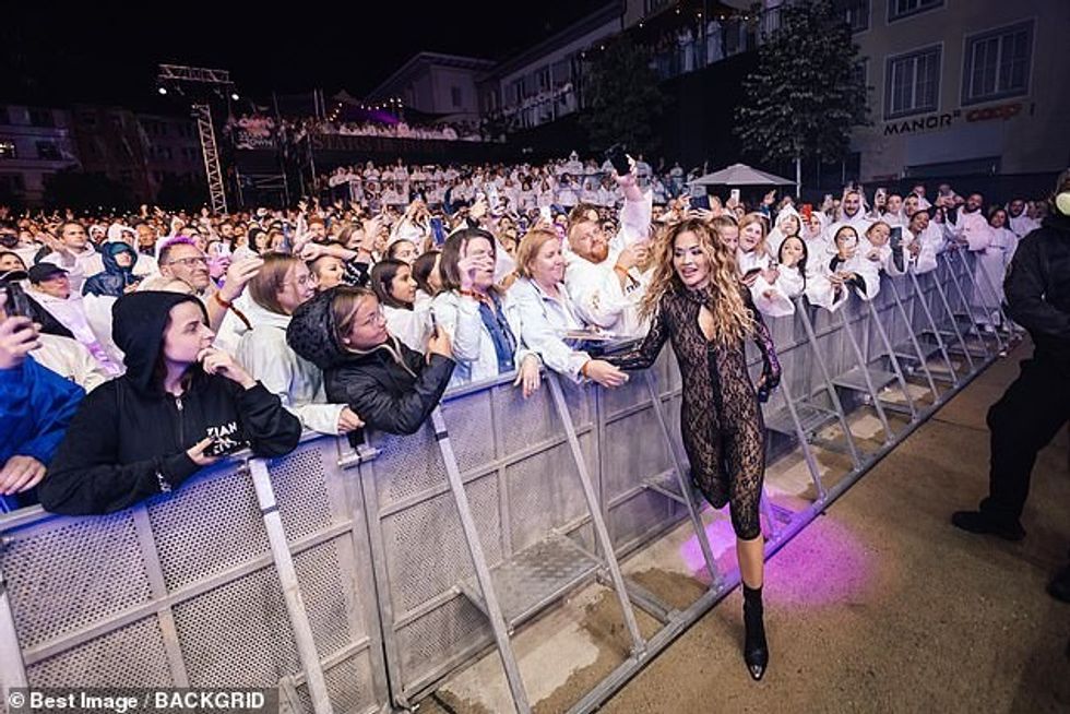 74045819 12381195 image a 120 1691417707342