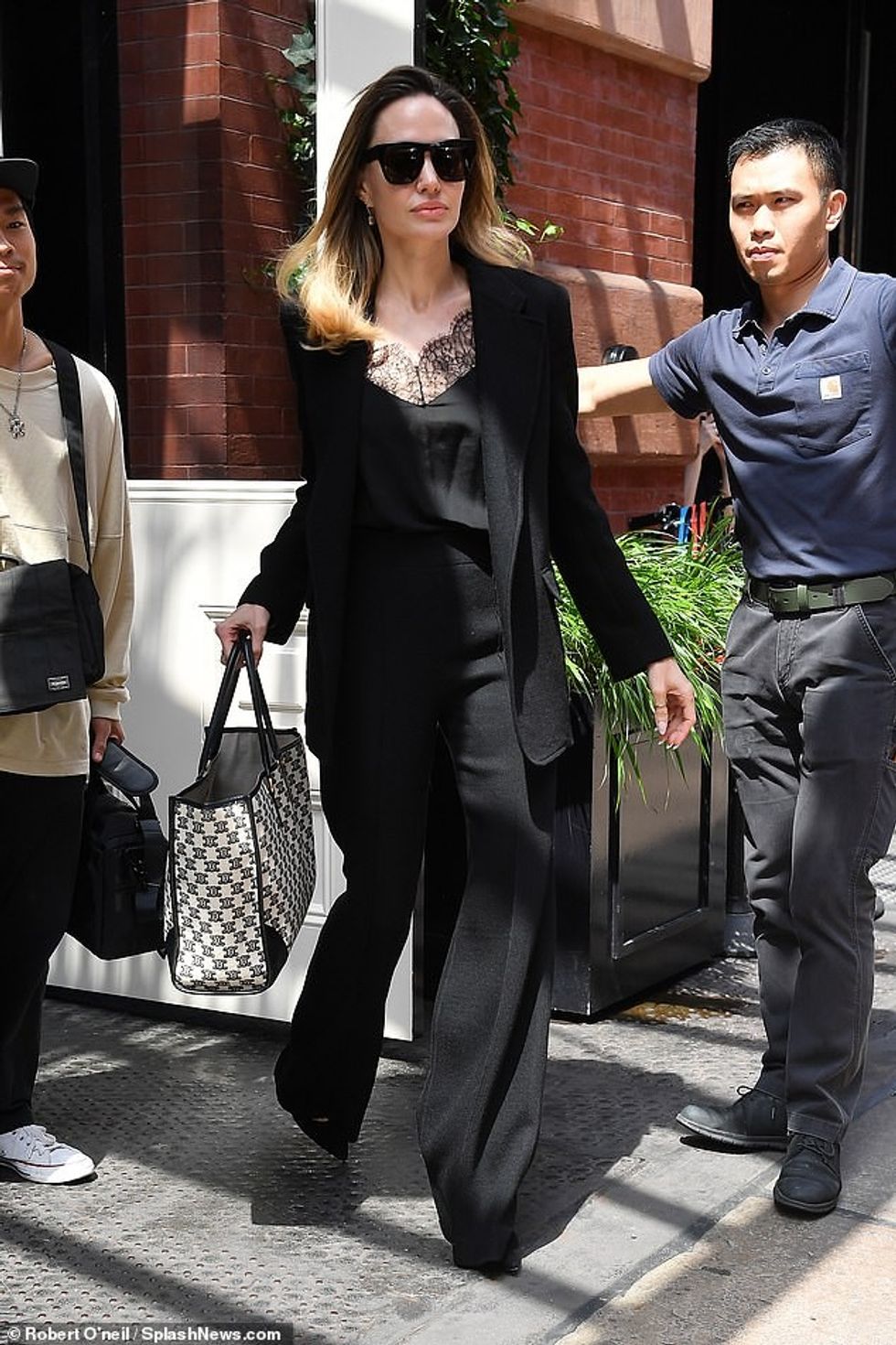 74402611 0 image a 4 1692226319932