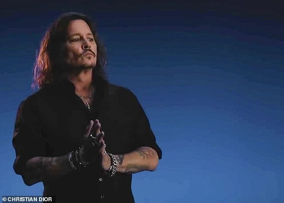 75180809 12493163 Money bags The ex of Vanessa Paradis was reportedly paid an eye a 140 1694110328036