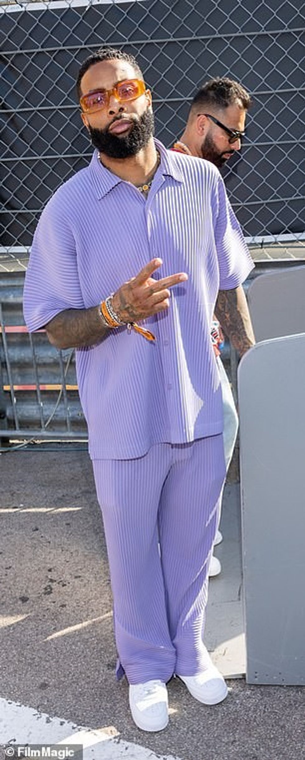 75617557 12537863 Free agent Kim s burgeoning connection to Odell comes after he r a 133 1695189011272