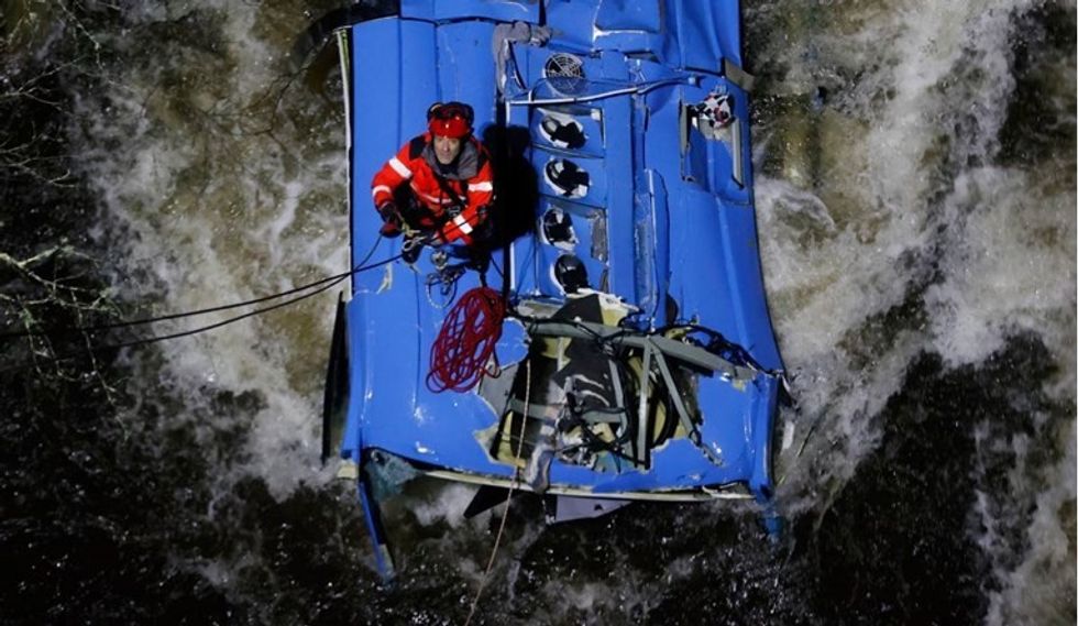 75c7e3e9 5277 498d 9f37 b00cdf8e8ebd